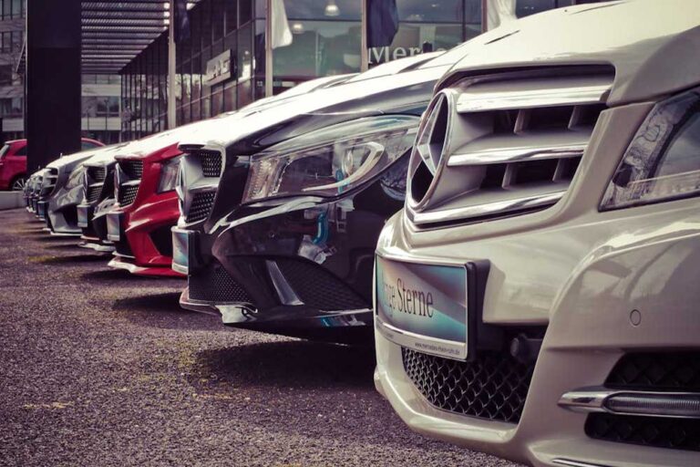 Used-Car