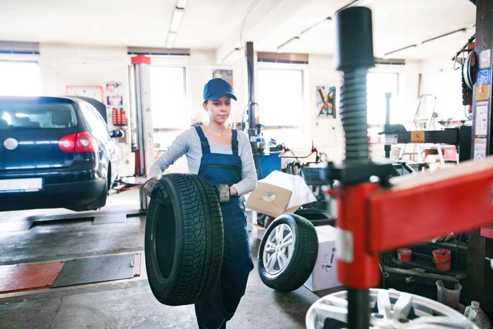 Tyre-Replacement