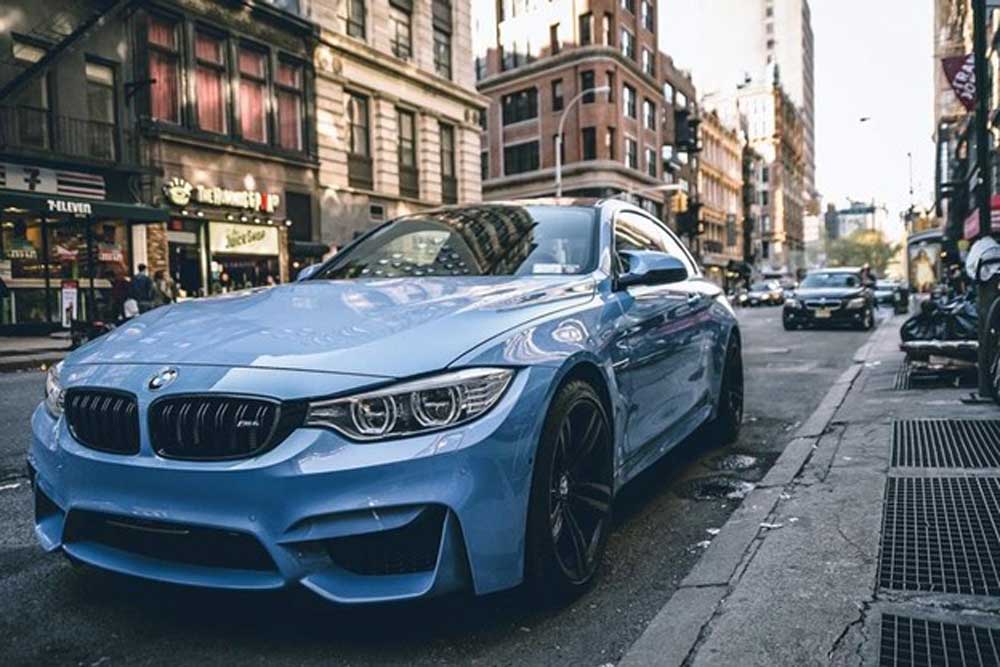Luxury Car
